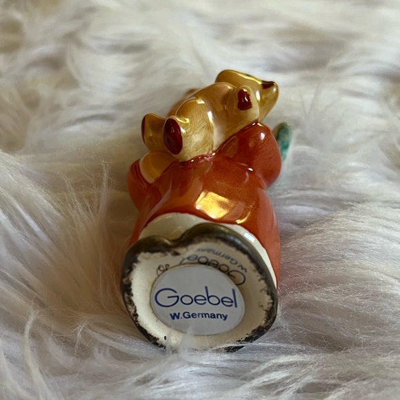 Vintage Goebel Angel Ornament - Picture 10 of 14